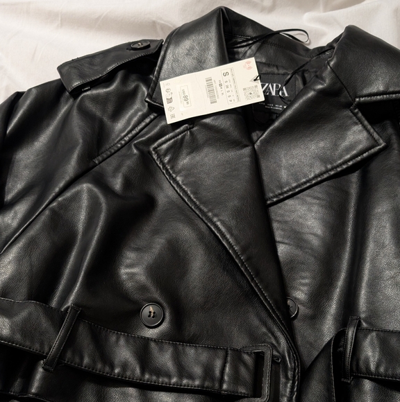 Zara OVERSIZED CROPPED FAUX LEATHER TRENCH - Picture 8 of 8